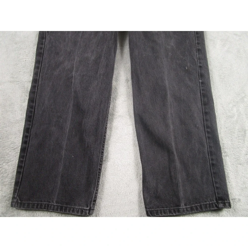 Levis spots jeans